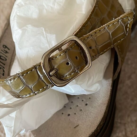 SAS Women's Allegro Beige Patent Croc Print Strappy Comfort Sandal 9.5 W Wide - Picture 8 of 16